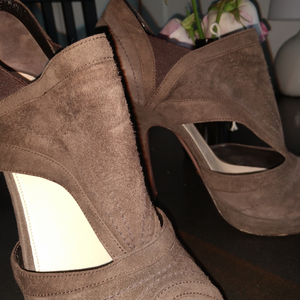 Prada Suede Peep toe Platform Pump
